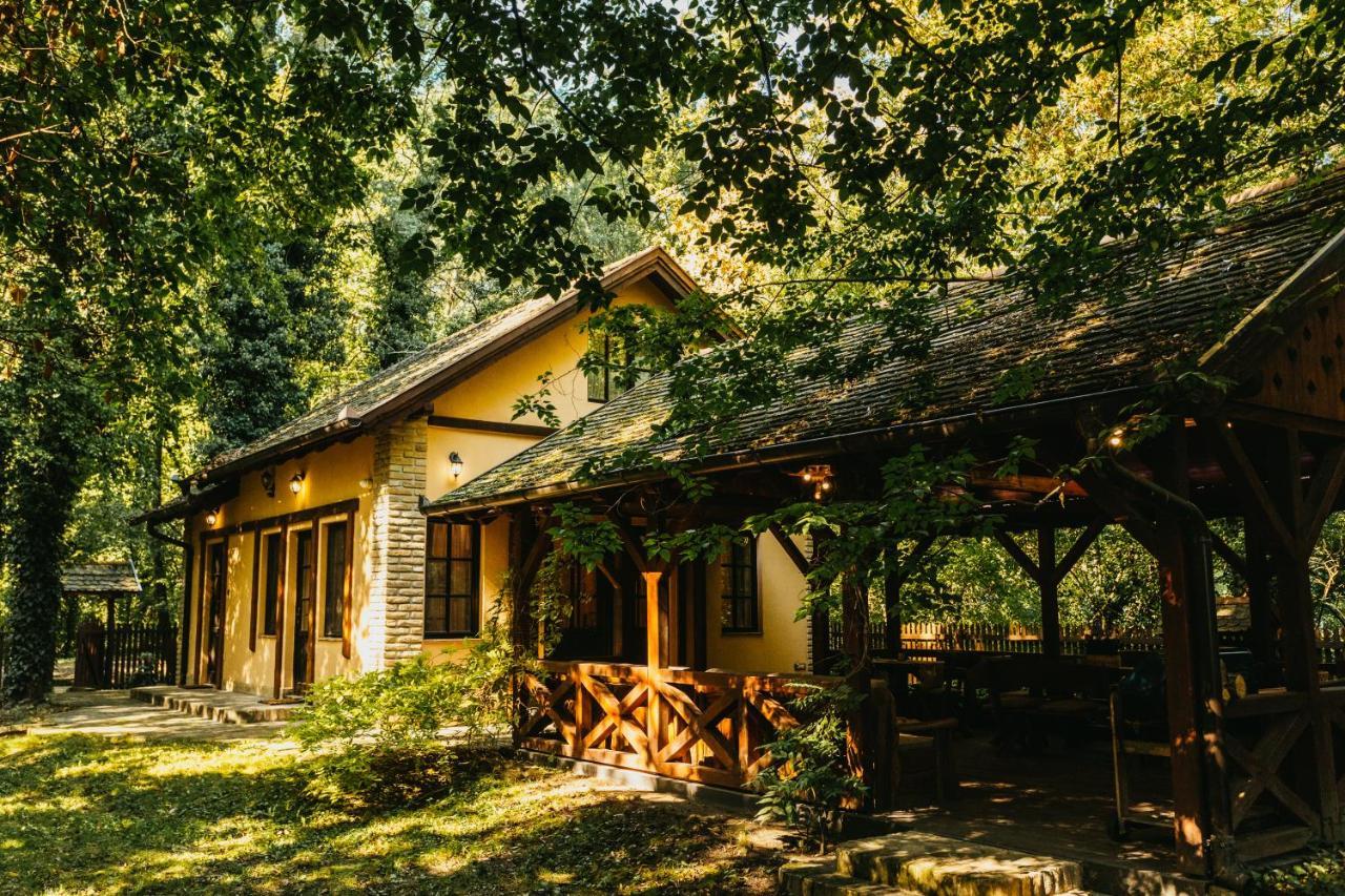 Palić Forest House מראה חיצוני תמונה